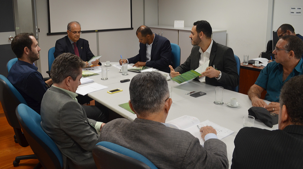 Entidades de representação dos servidores do Incra reúnem-se com Ministério do Planejamento