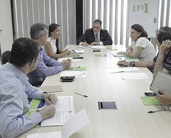 Diretoria de Gestão Administrativa do Incra recebe o SindPFA