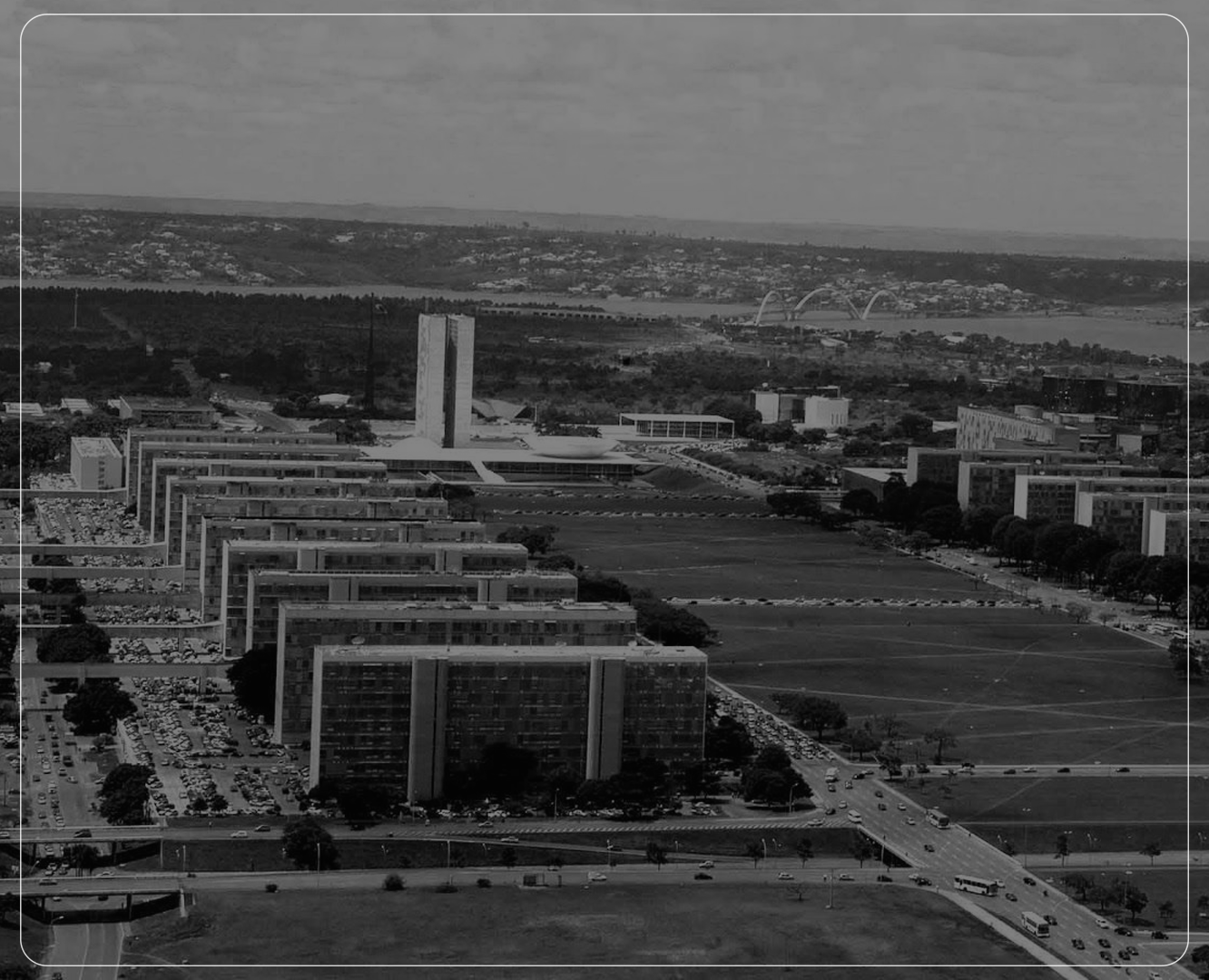 Atuais servidores serão imediatamente prejudicados pela Reforma Administrativa