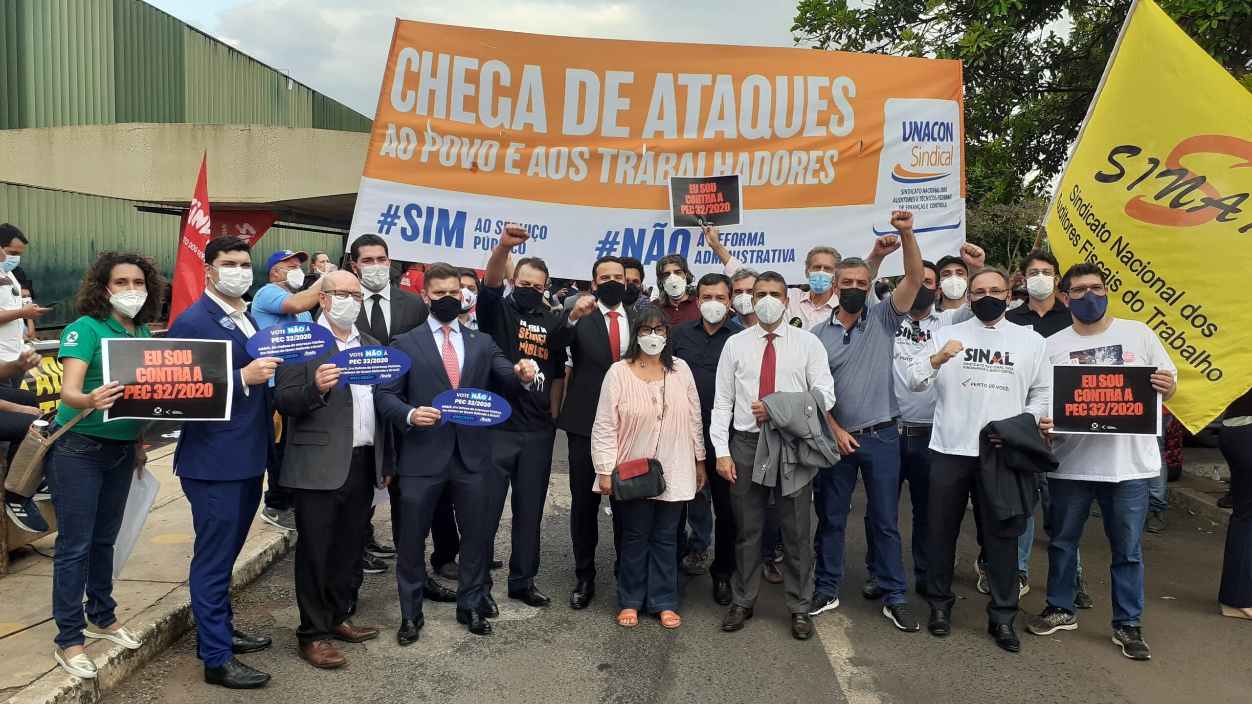 Entidades realizam evento contra a PEC 32